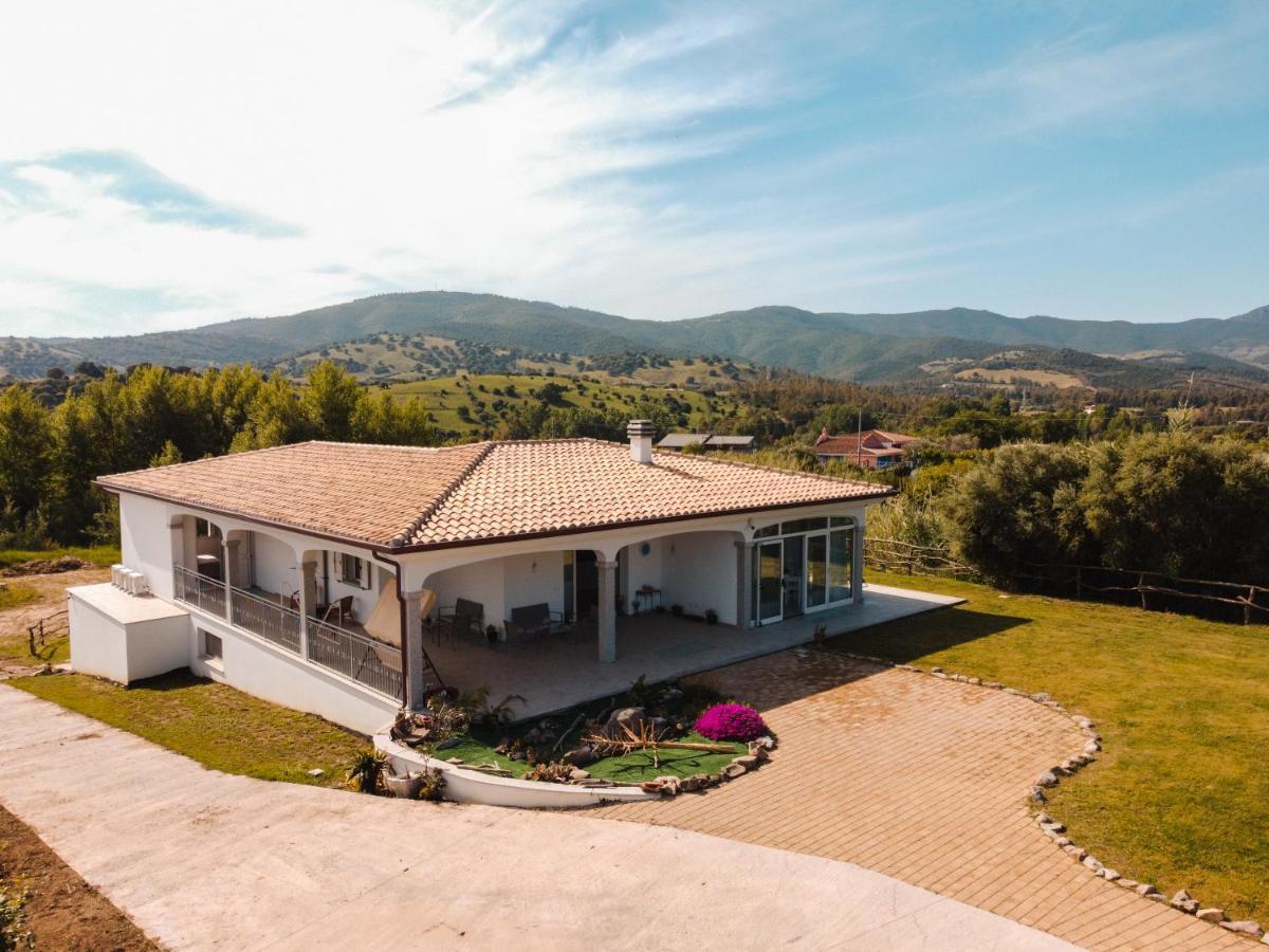 Agriturismo B&B Mares E Montes De Marrante Siniscola Exterior foto