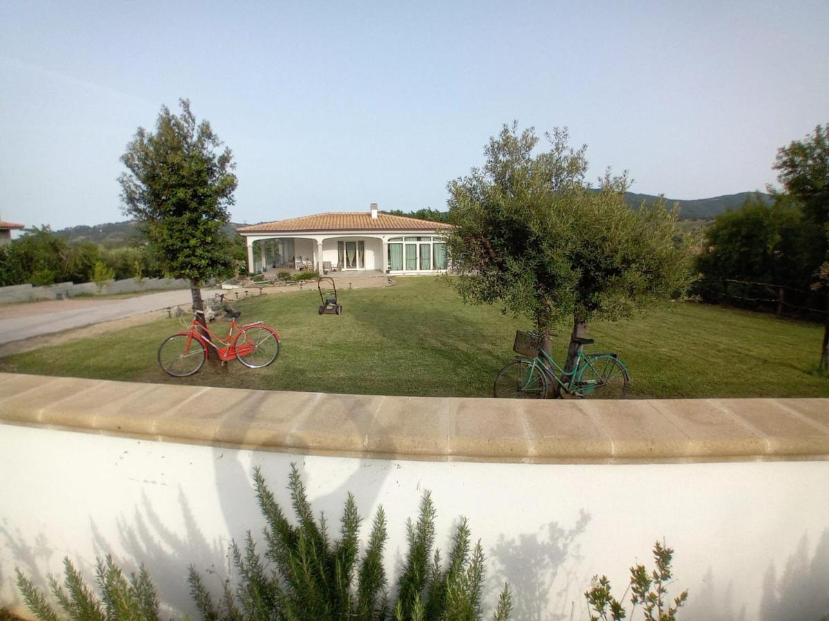 Agriturismo B&B Mares E Montes De Marrante Siniscola Exterior foto